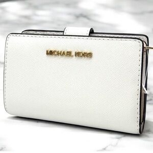 Michael Kors Medium Jet Set Travel Zip Chain Bifold Wallet Leather Optic White